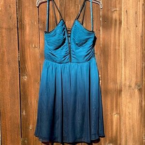 Women’s Ruched Front V-Neck A Line Party Dress Blue Shading & Black Accents M